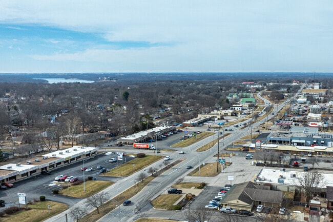 Missouri Route 7 is one of Blue Springs’ major roads.