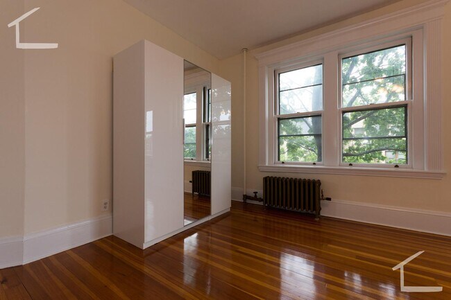 16 Garrison Rd unit 4, Brookline, MA 02445 - photo 7