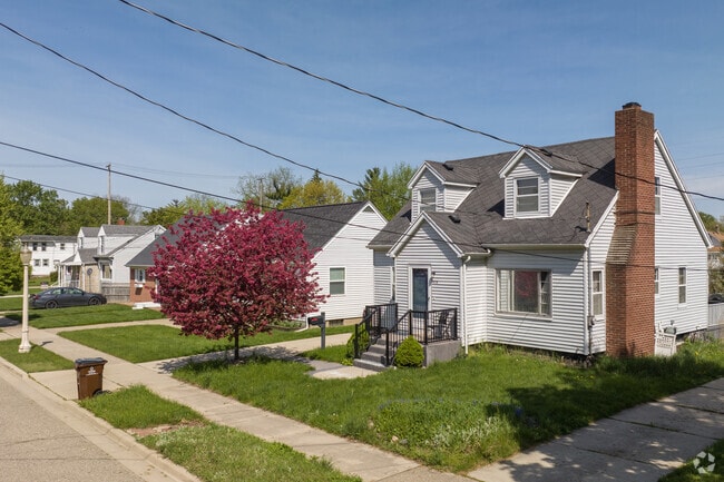 Rows of one-story homes are found near Gier Park in Creston.
