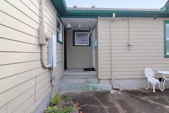 1215 NE 70th Ave unit Studio-ADU, Portland, OR 97213 - photo 3
