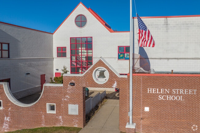 Welcome to Helen Street School at 285 Helen St, Hamden, CT 06514.