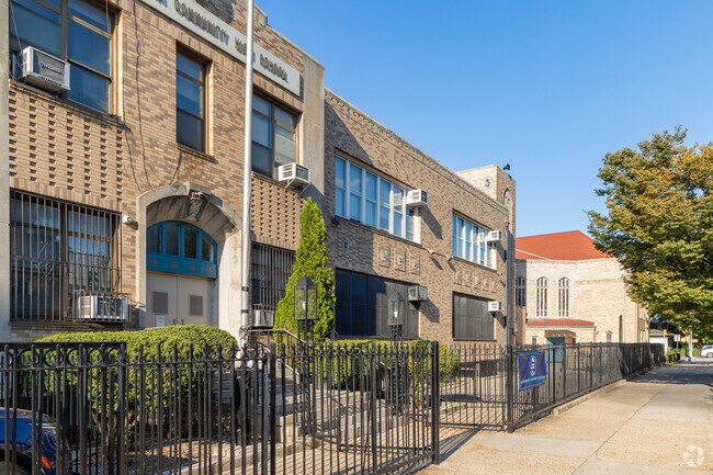 North Queens Community HS is a small transfer school located in Flushing.