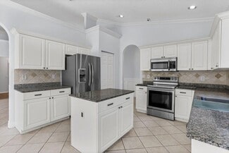 7607 Colony Lake Dr, Boynton Beach, FL 33436