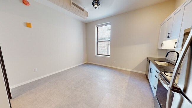 Cove Apartments, Duluth, MN 55802 - photo 2