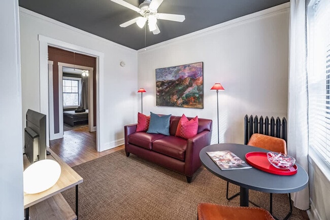 3551 N Janssen Ave unit ID1360072P, Chicago, IL 60657 - photo 2