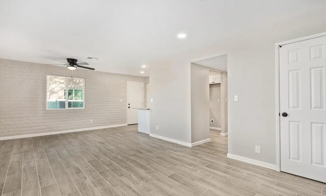 326 E Linden St, Tucson, AZ 85705 - photo 3