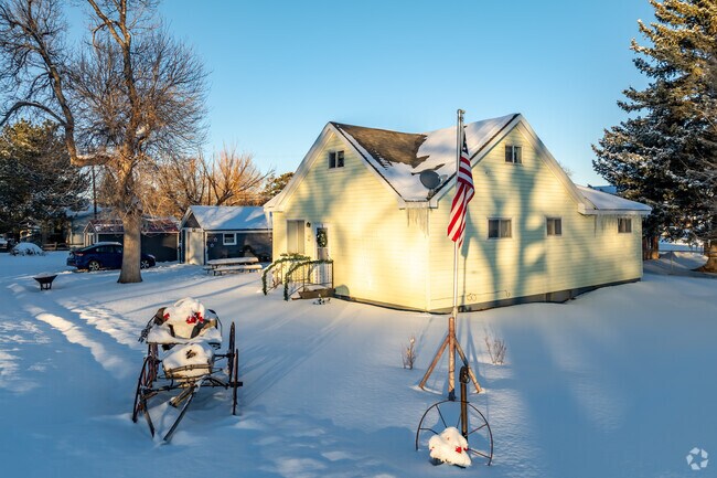 Belfry is where you can find national folk houses with updated renovations.