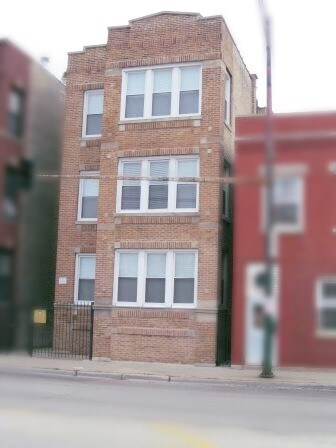 2237 W Fullerton Ave Unit 3, Chicago, IL 60647