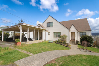 260 N 13th St Unit B, Coos Bay, OR 97420