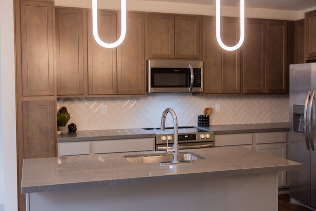 The Exchange at Sinclair, Tulsa, OK 74103 - photo 3