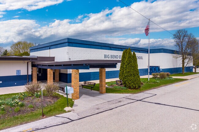 The Entry of Big Bend Elementary in Vernon