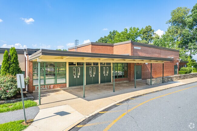 Grace Park Elementary School serves students K-5 in Swarthmore.