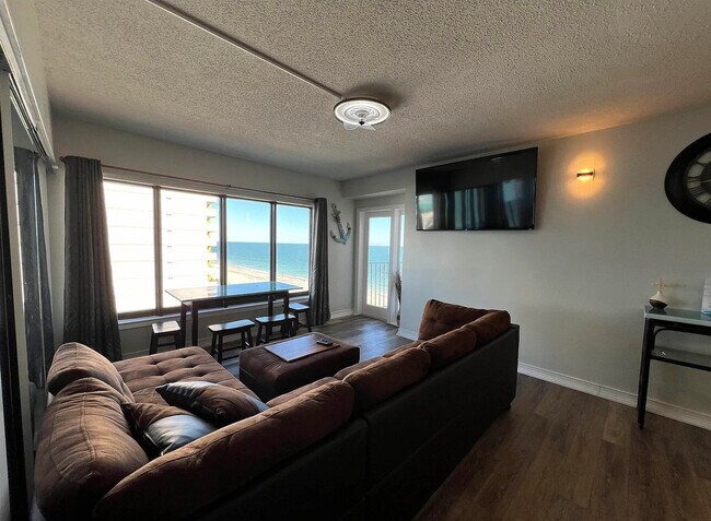 1605 S Ocean Blvd unit ID1356512P, Myrtle Beach, SC 29577 - photo 2