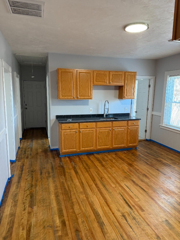 50 Abington St unit 3, Worcester, MA 01603 - photo 4