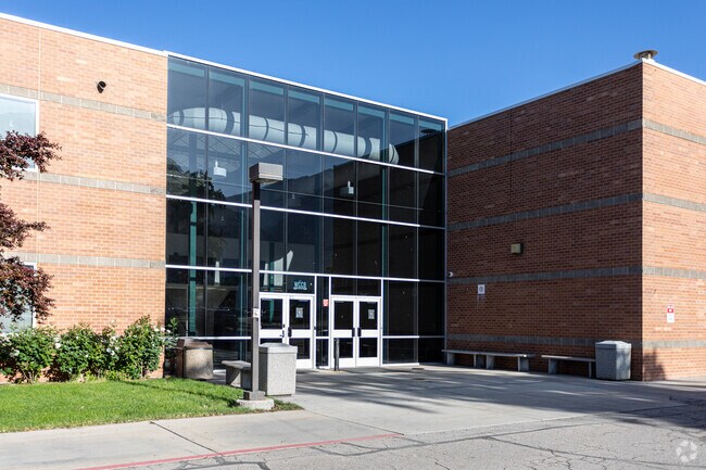Provo High School is located in the Provo neighborhood.