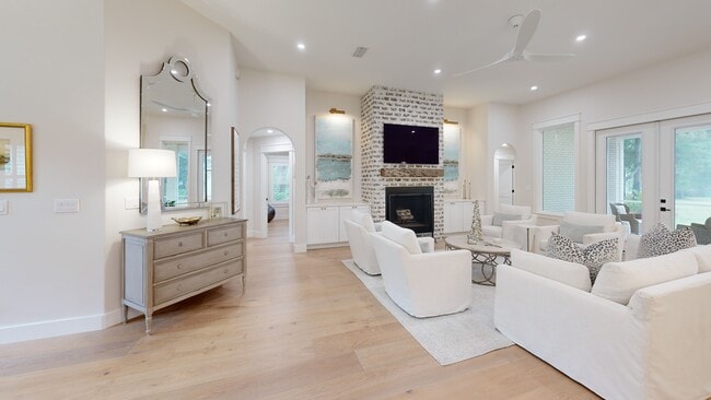 228 Mattie's Way, Destin, FL 32541 - photo 2