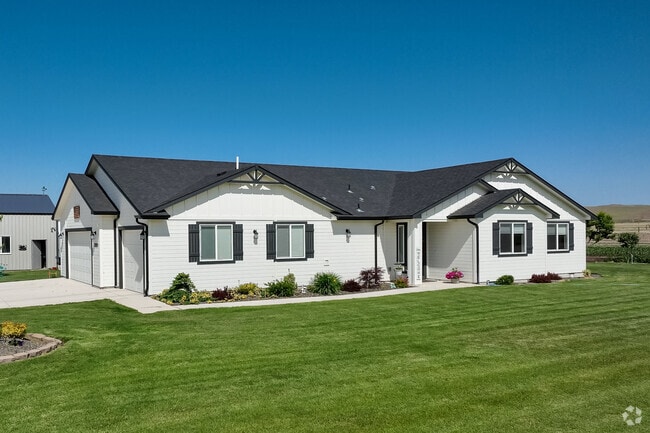 Charming ranch style layouts with acreages are spread throughout Gem County.