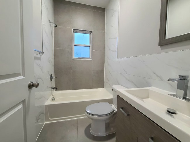 179 S 7th St unit 3, Newark, NJ 07103 - photo 4