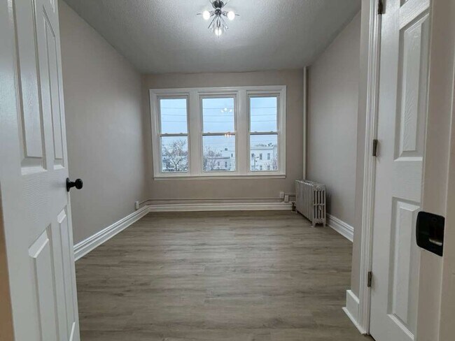 237 Duncan Ave unit 3, Jersey City, NJ 07306 - photo 6