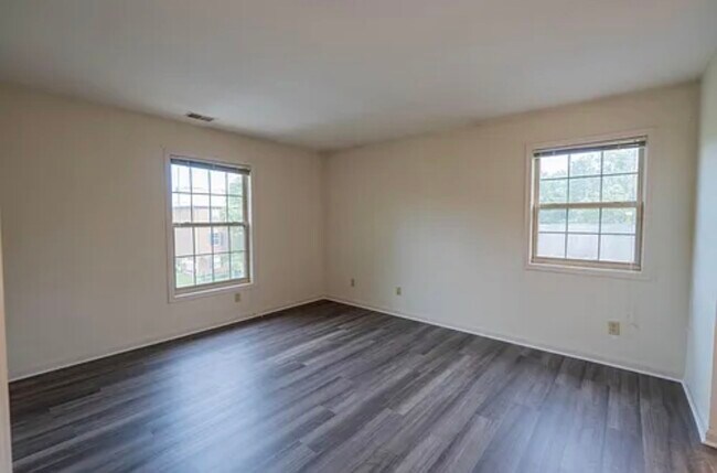 134 Northridge Dr unit 11, Oxford, OH 45056 - photo 7