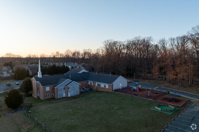 The name New Covenant Christian School reflects a commitment to spiritual growth.