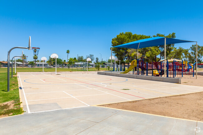 Join the winning team and develop basketball skills at Whitman Elementary in Mesa, AZ.