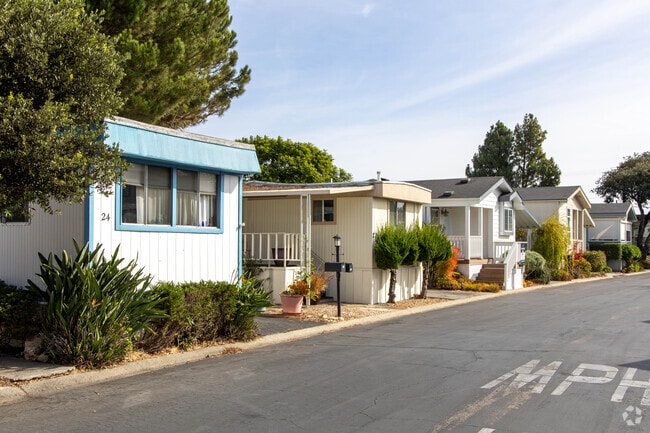 LOVR Creekside Area has a great manufactured home community.