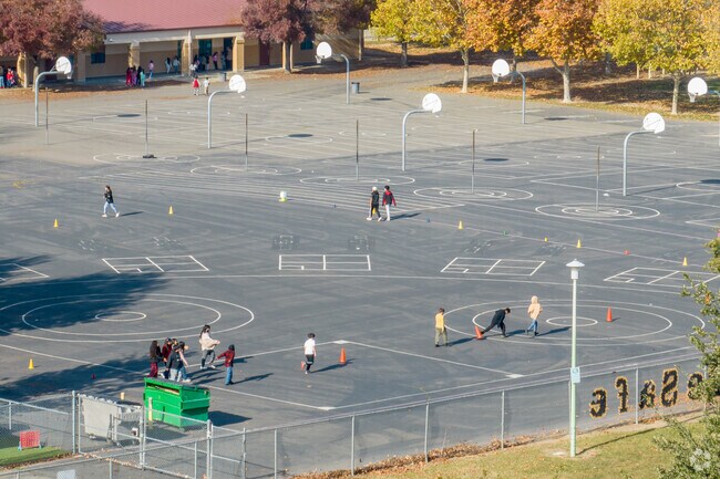 Prairie Elementary School serves grades K-6.