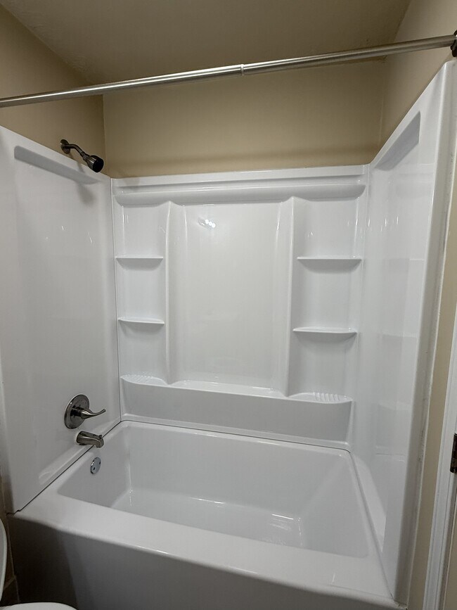 210 E 13th St unit 1-MS, New Albany, IN 47150 - photo 5