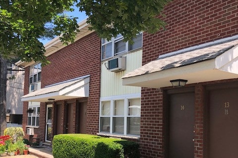 732 County Ave unit 1, Secaucus, NJ 07094 - photo 1