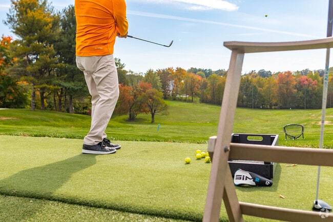 Holly Hills Country Club is a great spot to work on your short game.