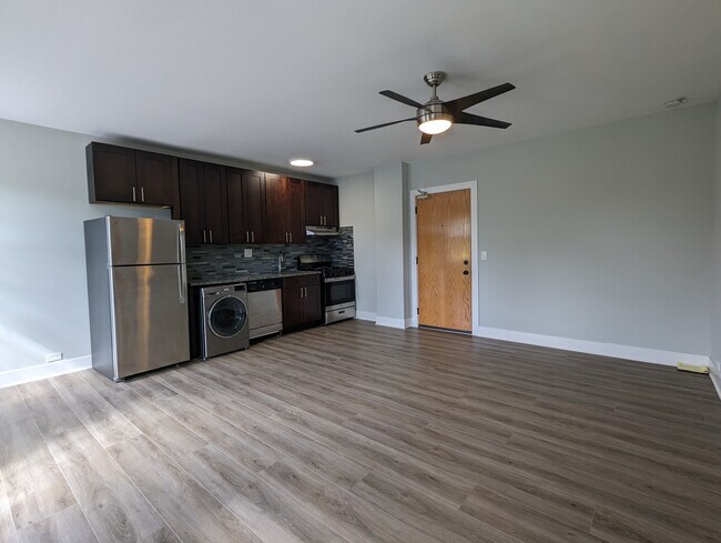 730 Judson Ave unit 4, Highland Park, IL 60035 - photo 4