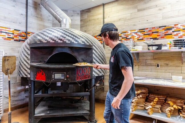 Meet some friends for pizza at 1000 Degrees in West Side Sioux City.