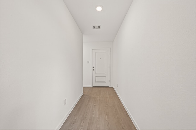 14856 N Ascot Bnd Cir, Conroe, TX 77306 - photo 4