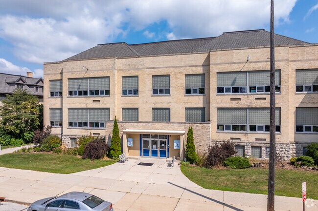 St Elizabeth Ann Seton School.