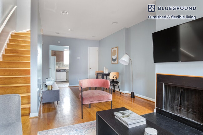 3244 Jones Ct NW unit FL2-ID705, Washington, DC 20007 - photo 4