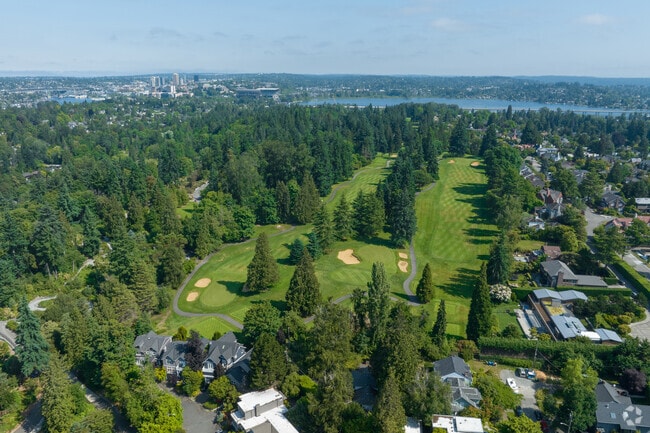 Residents of Madison Park can play golf at Broadmoor Golf Club on Broadmoor Drive.