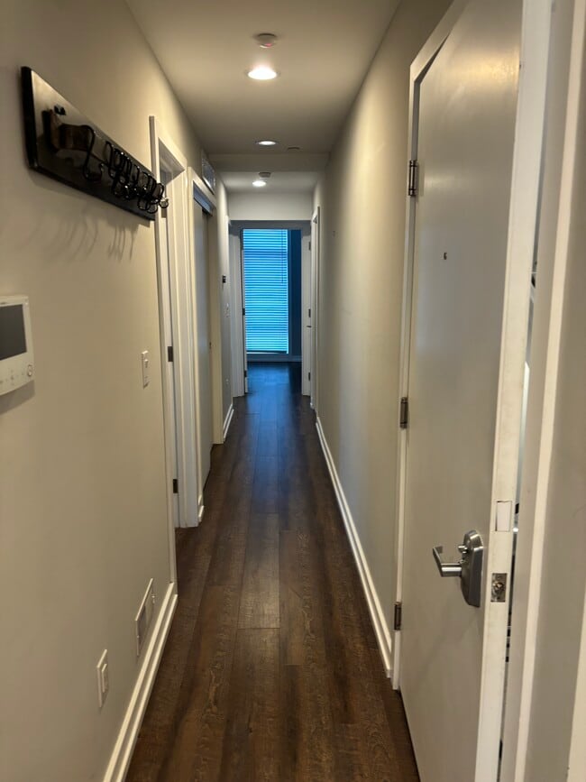 769 N Uber St unit B, Philadelphia, PA 19130 - photo 5