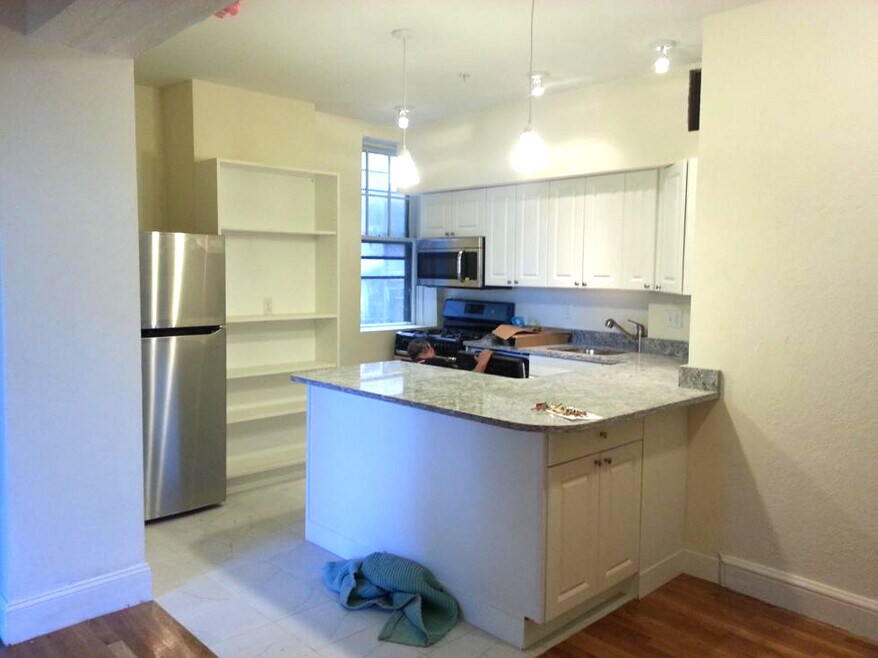 2001 Commonwealth Ave unit 5, Boston, MA 02135 - photo 1