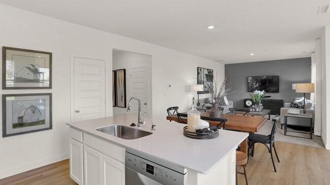 11912 Marling Way, Indianapolis, IN 46235 - photo 3