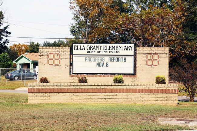 Ella Grant Elementary serves the local Mobile residents.