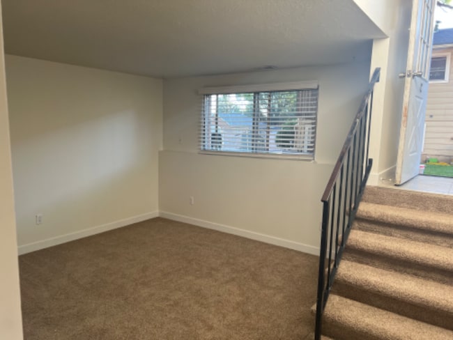 111 Center St unit 2C, Clearfield, UT 84015 - photo 3