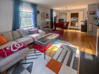 2242 Washington Ave Unit 302, Silver Spring, MD 20910