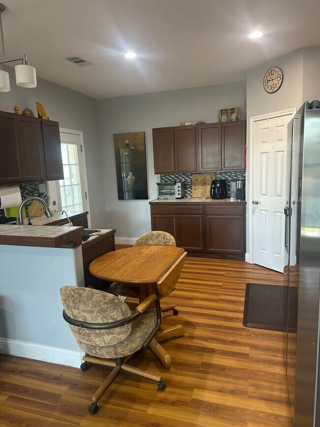 1413 Rio Viento, Fort Worth, TX 76135 - photo 5