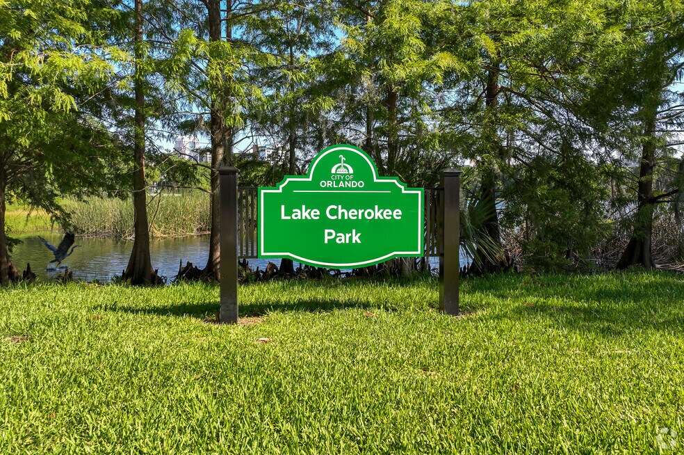 544031_LakeCherokee_071825_al_v2