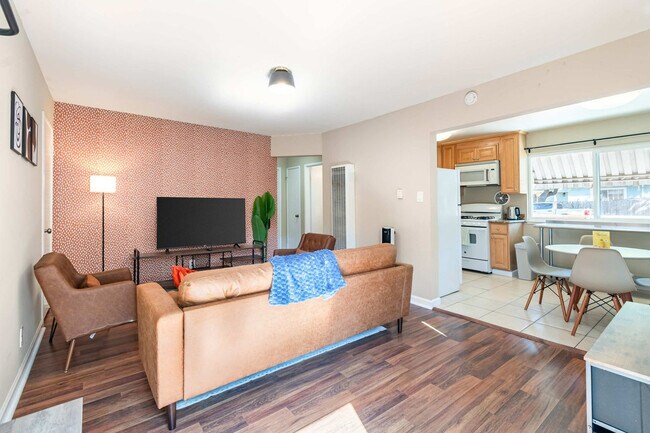 2312 Bonar St unit ID1325685P, Berkeley, CA 94702 - photo 3