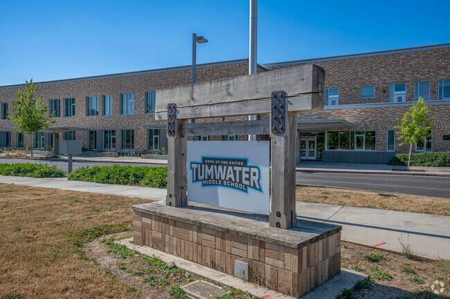Tumwater Middle School sign.