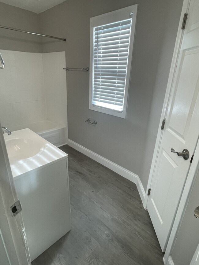 The Hub at Nora, Indianapolis, IN 46240 - photo 7