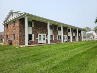 1318 5th St W, Menomonie, WI 54751