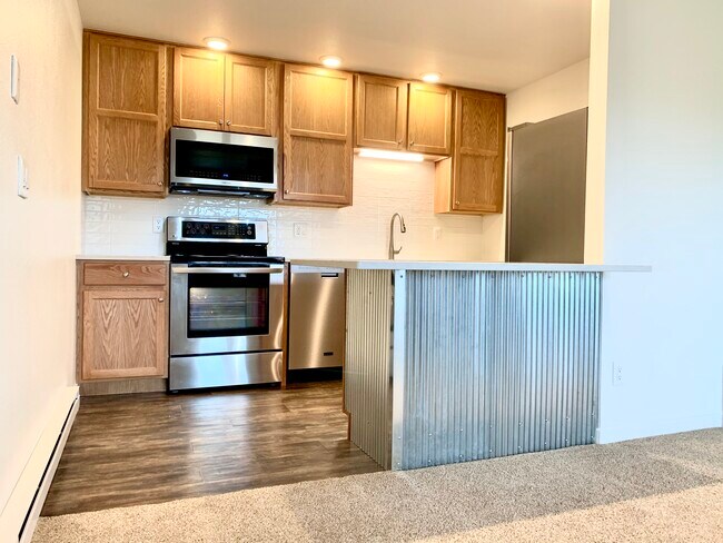 2020 W Plum St, Fort Collins, CO 80521 - photo 5